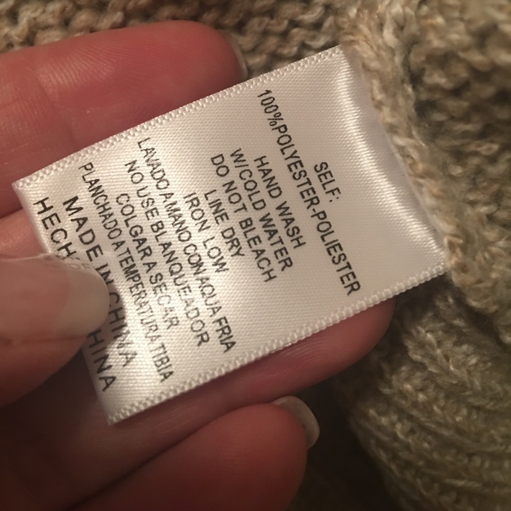 Taupe Sexy crossover vneck sweater - Picture 6 of 6